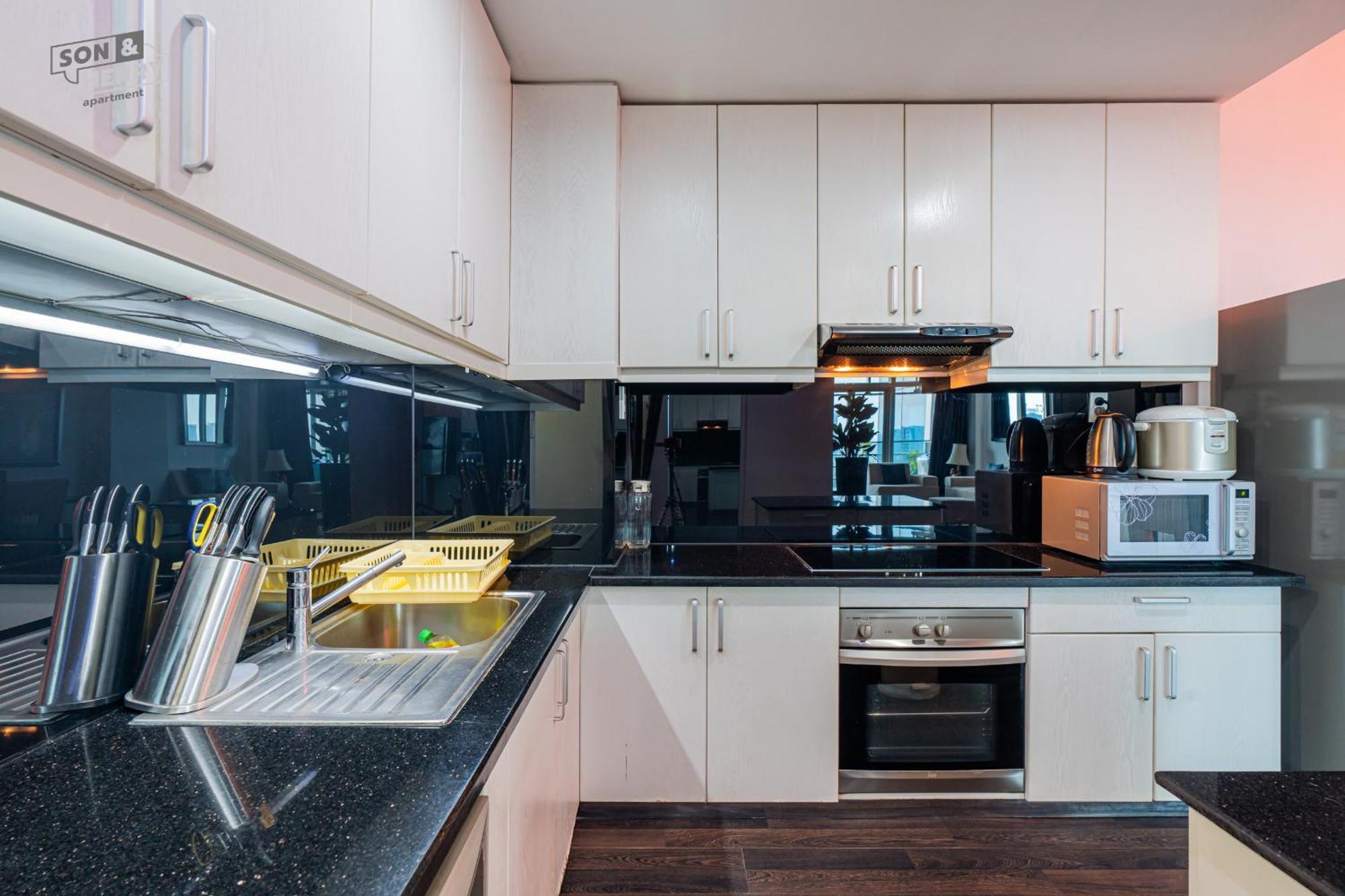 Son&Henry Sailing Tower Apartment Ho Chi Minh City Bagian luar foto